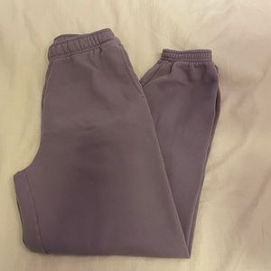 Aritzia TNA Cozy Fleece Sweatpants